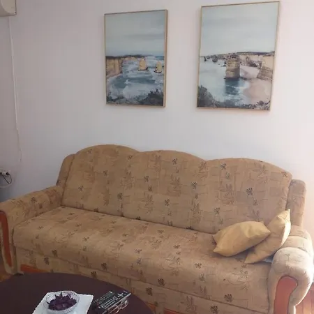 Apartmani Marijanovic Apartment *