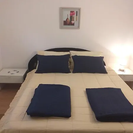 Apartmani Marijanovic Apartment Vir