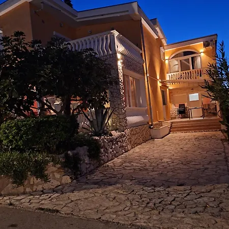 Apartmani Marijanovic Apartment *