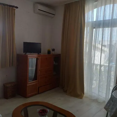 Apartmani Marijanovic Vir